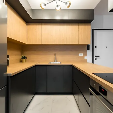 One Harmony Parking * Bucarest